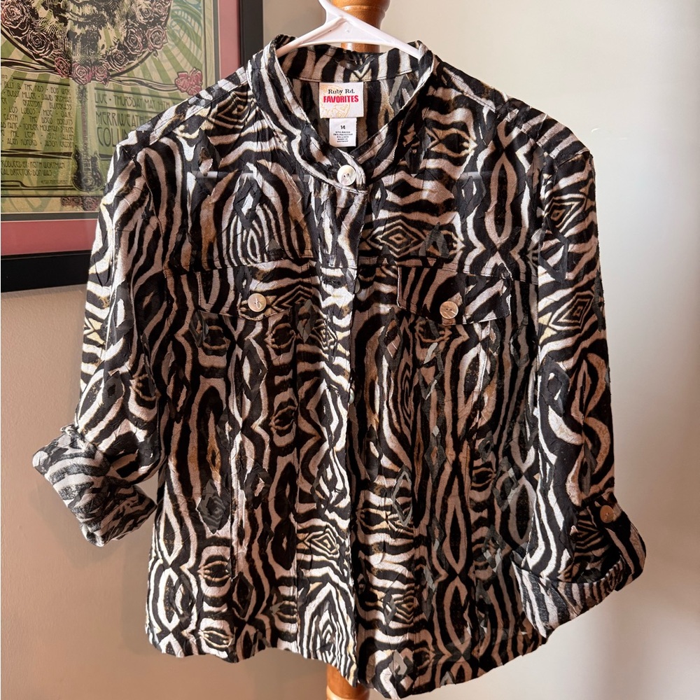 Ruby Rd. Black and Cream Abstract Animal Print Button-Front Top